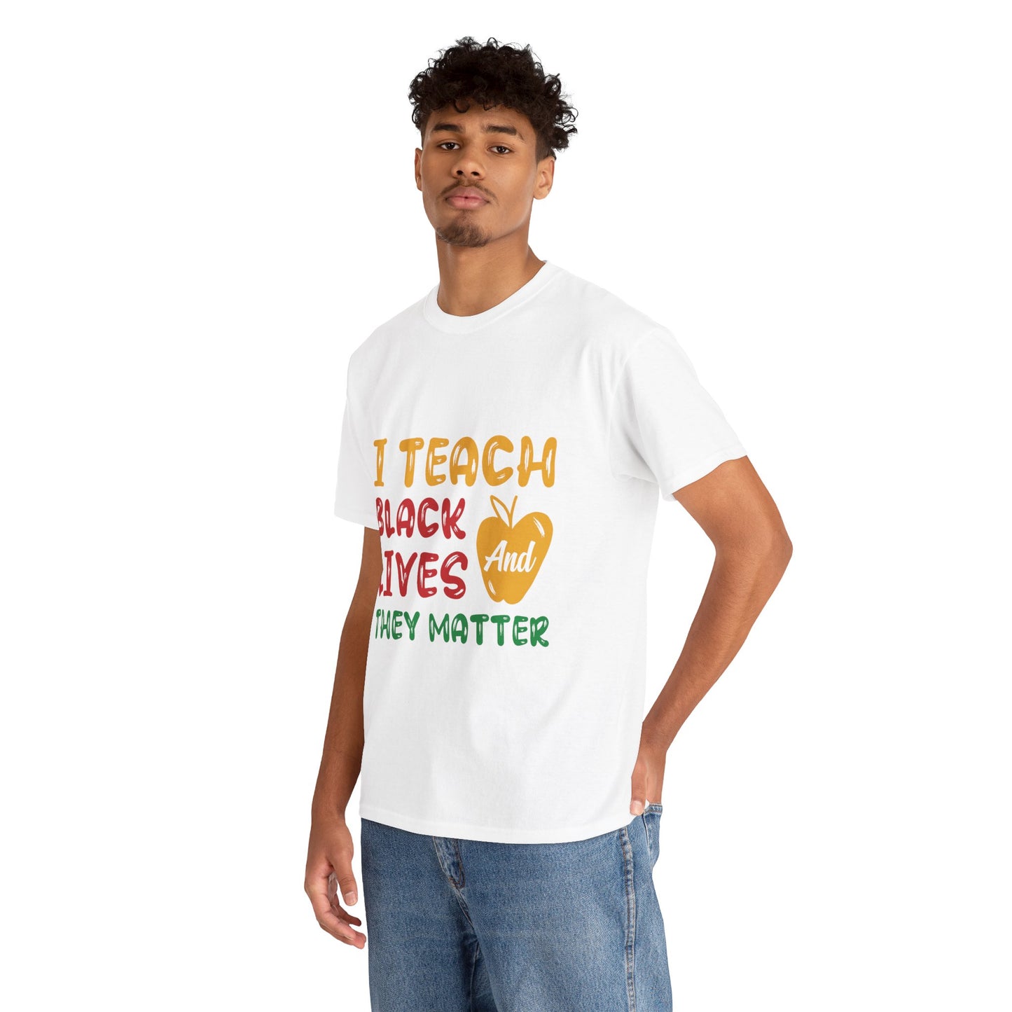 Camiseta unisex de algodón pesado "Teach Black Lives"