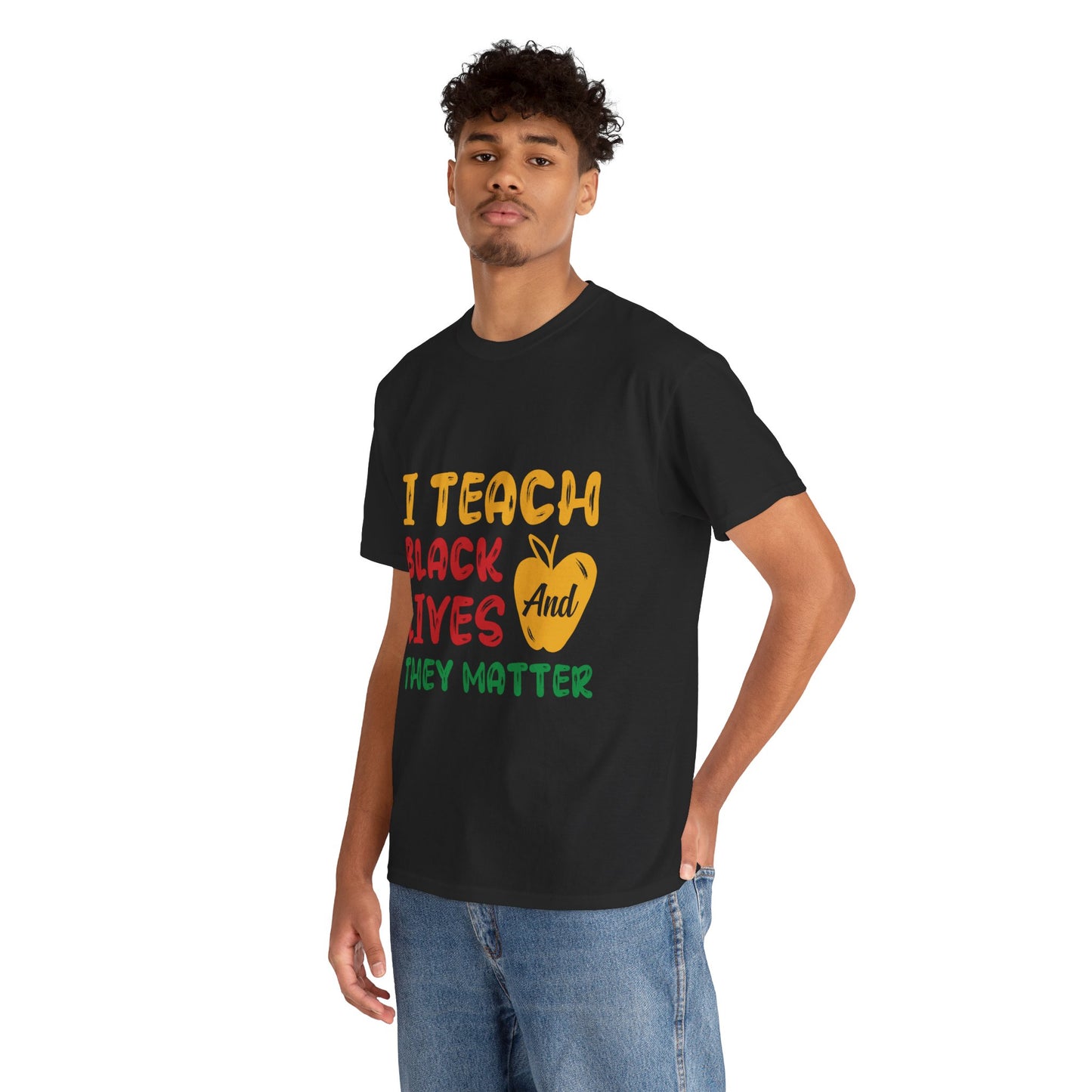 Camiseta unisex de algodón pesado "Teach Black Lives"