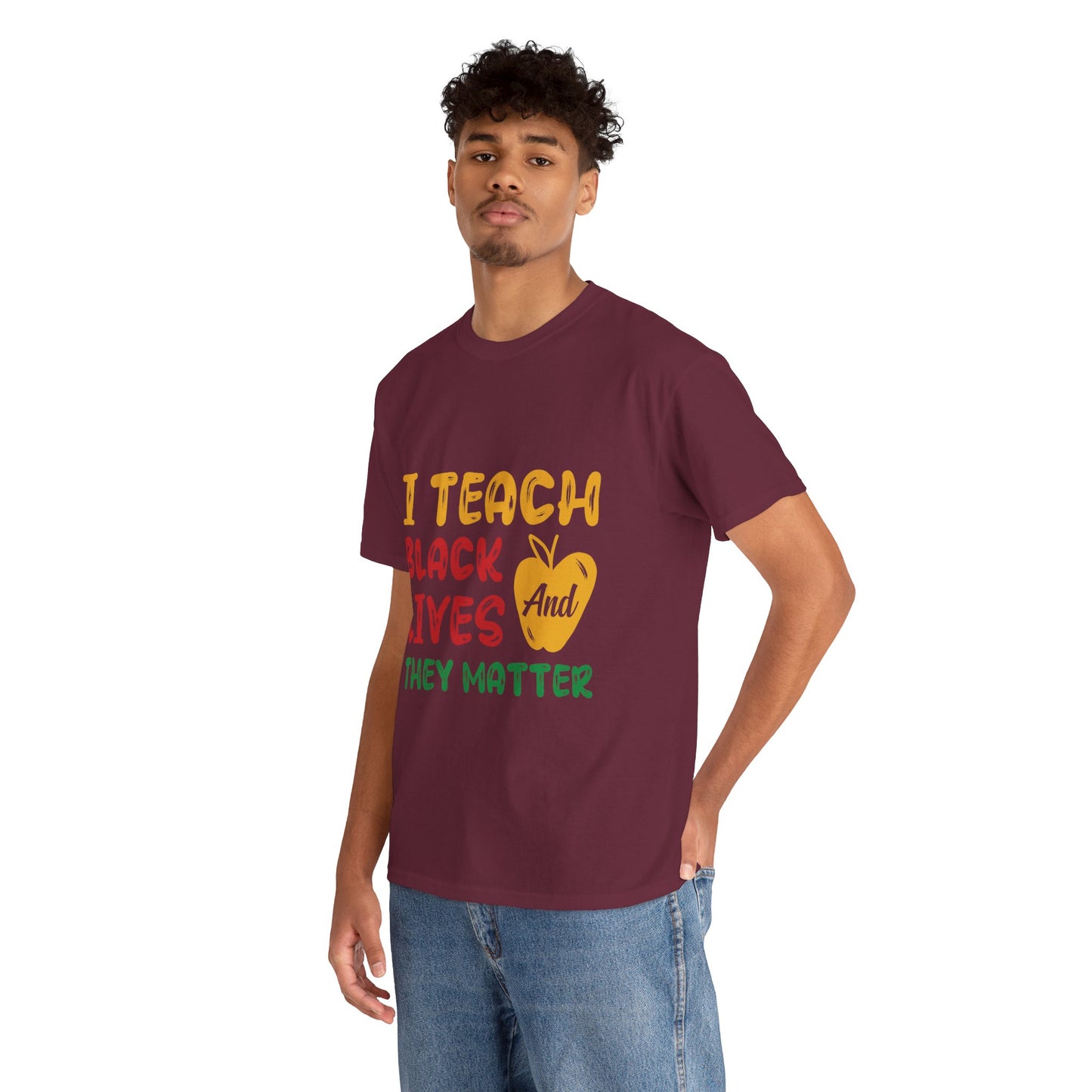 Camiseta unisex de algodón pesado "Teach Black Lives"